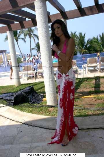 Poze - july - Patricia Manterola
