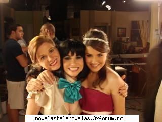 Poze - vikki - Sonya Smith