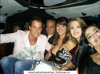 Poze - vikki - Sonya Smith