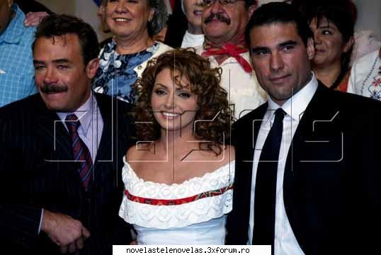 Poze - lyli - Angelica Rivera