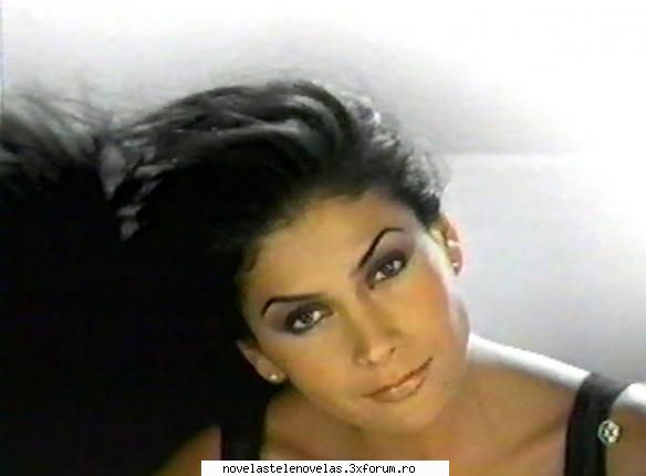 Poze - july - Patricia Manterola