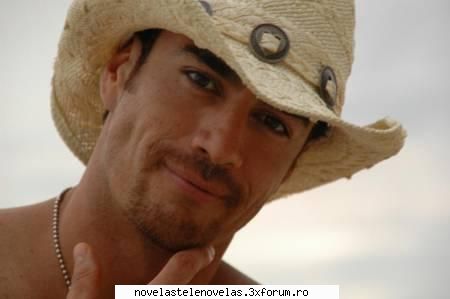Poze - vikki - David Zepeda