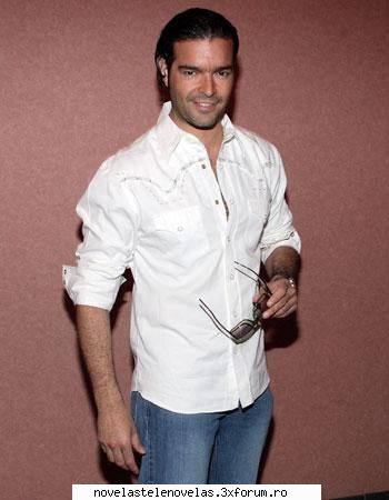 Poze - isa - Pablo Montero