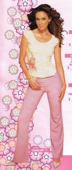 Poze - nicola - Jacqueline Bracamontes